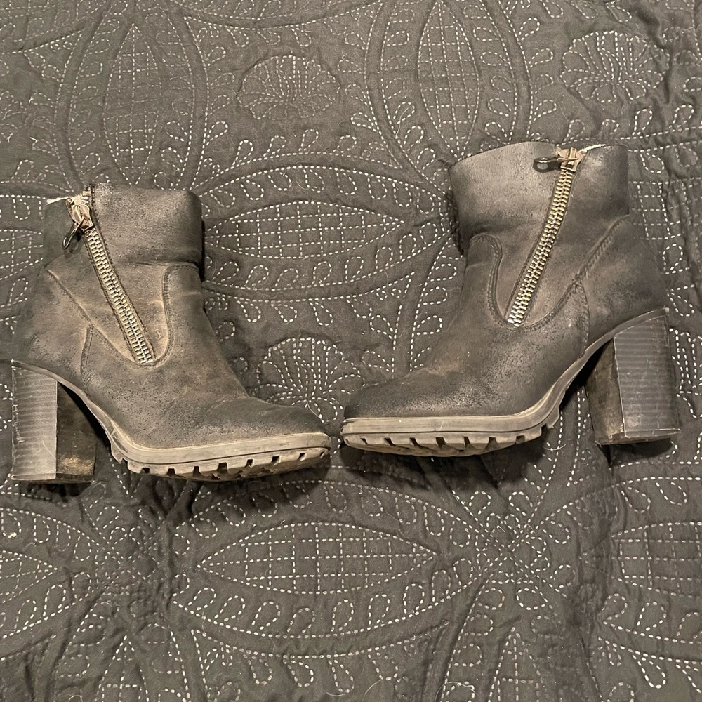 🖤☑️STEVE MADDEN BOOTS